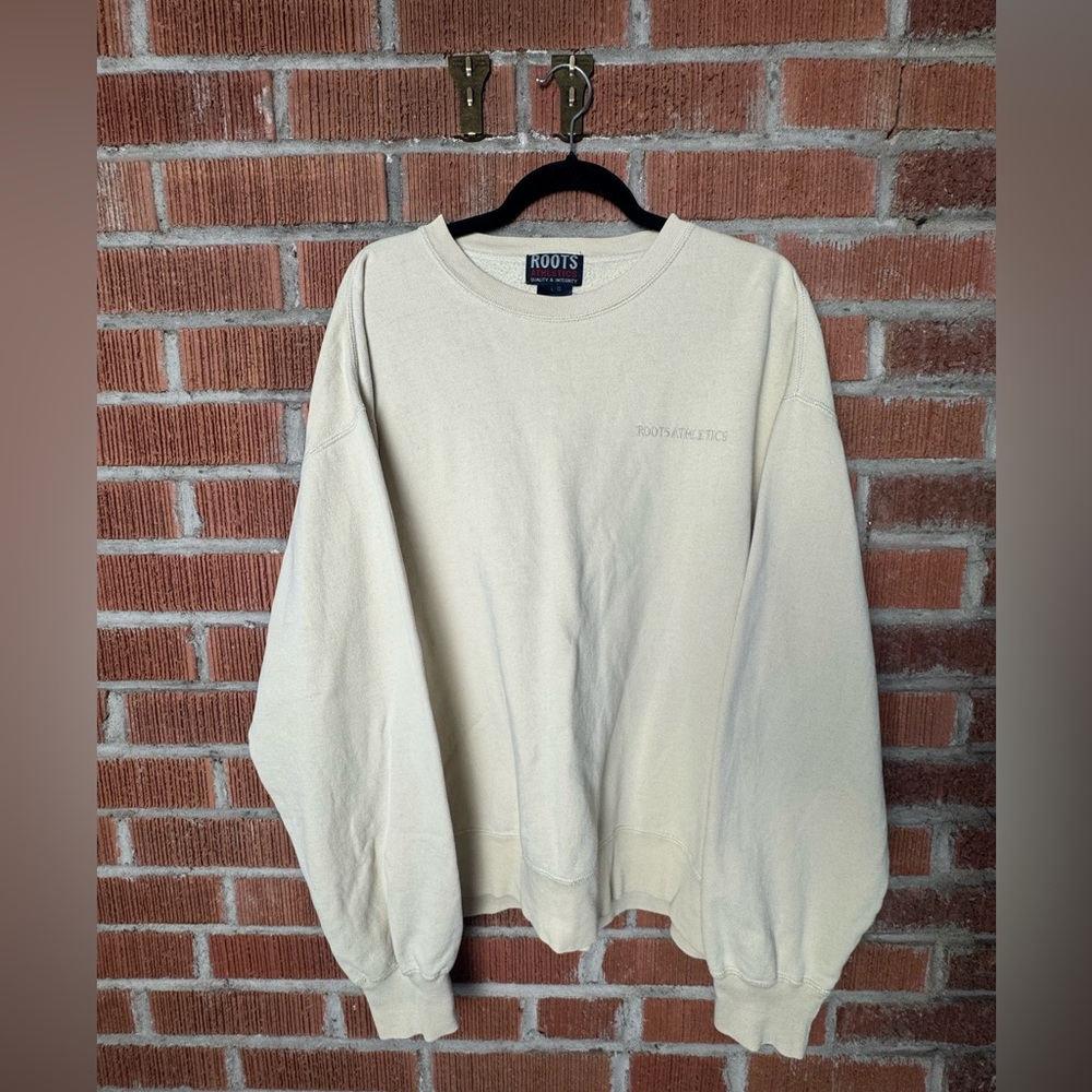 Vintage Roots Athletics Embroidered Yellowish Cream Unisex Sweatshirt Size Large